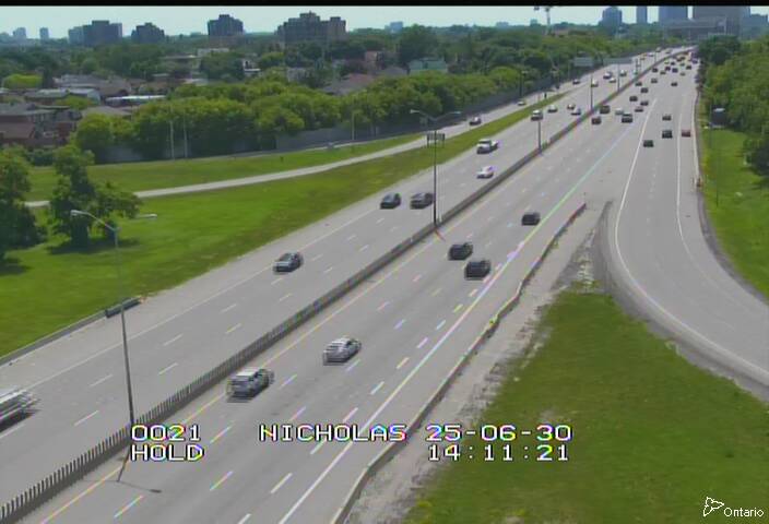 Traffic camera image at 2025-06-30 18:15:24