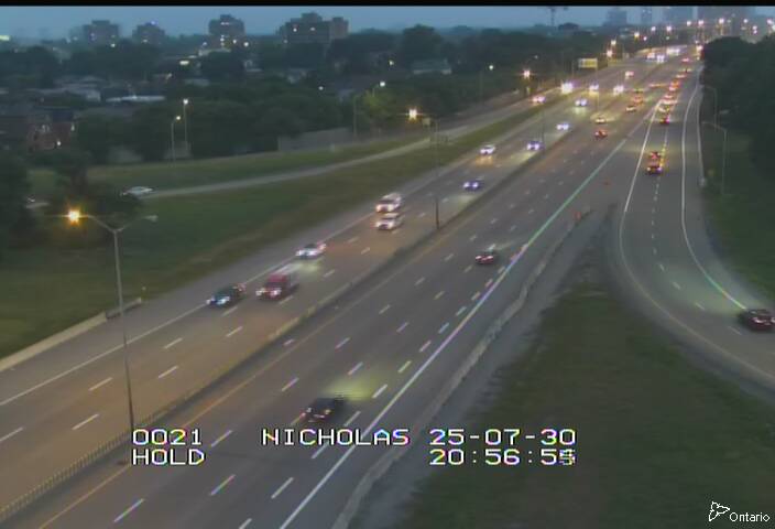 Traffic camera image at 2025-07-31 01:00:28