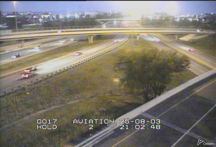 Traffic camera image at 2025-08-04 01:05:23