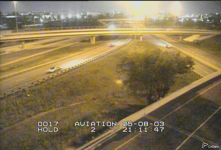 Traffic camera image at 2025-08-04 01:15:24