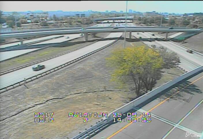 Traffic camera image at 2025-09-14 18:05:32