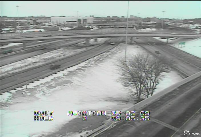 Traffic camera image at 2025-03-09 14:10:32