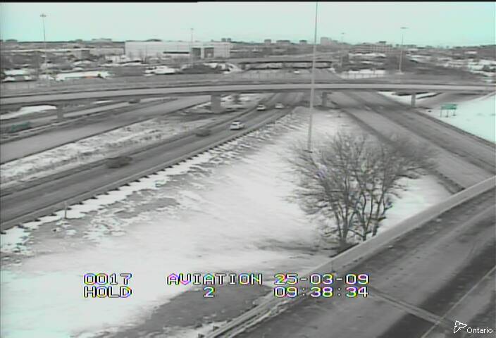 Traffic camera image at 2025-03-09 14:45:26