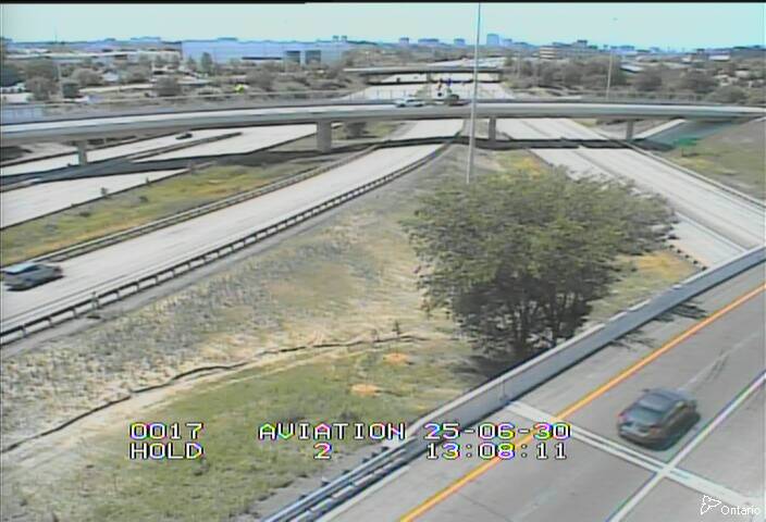 Traffic camera image at 2025-06-30 17:10:38