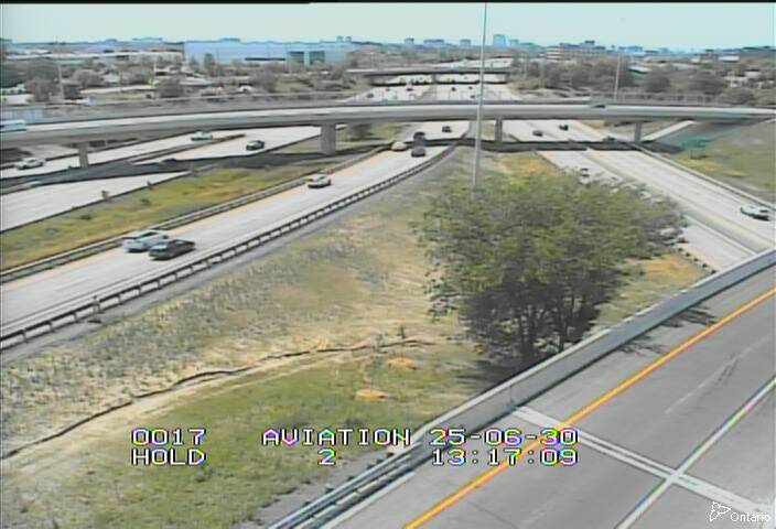 Traffic camera image at 2025-06-30 17:20:43