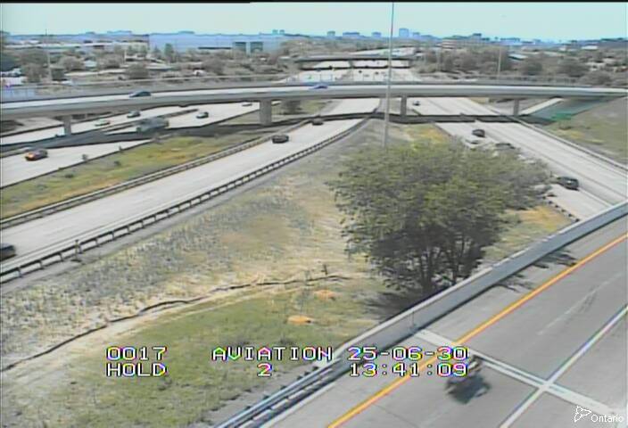 Traffic camera image at 2025-06-30 17:45:32
