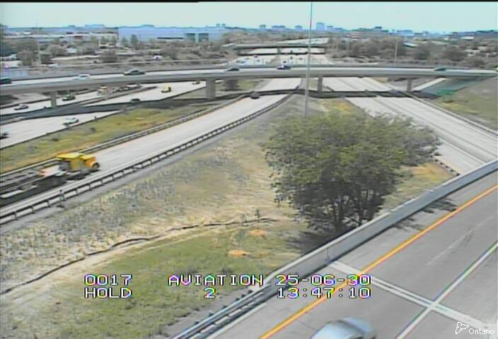 Traffic camera image at 2025-06-30 17:50:31