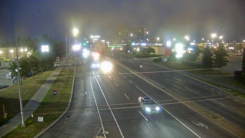 Traffic camera image at 2025-08-04 01:00:23