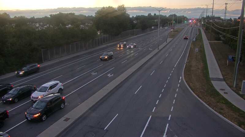 Traffic camera image at 2025-08-25 00:00:29