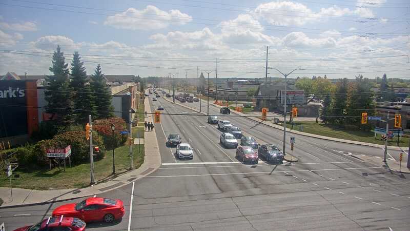 Traffic camera image at 2025-09-14 17:25:28