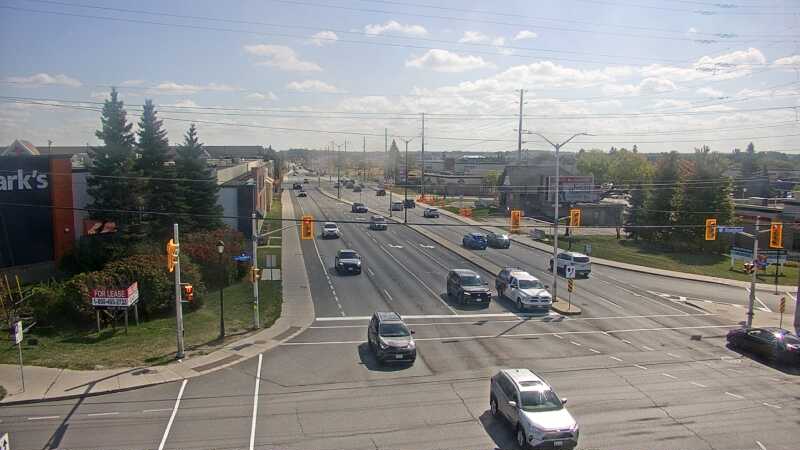 Traffic camera image at 2025-09-14 17:50:40
