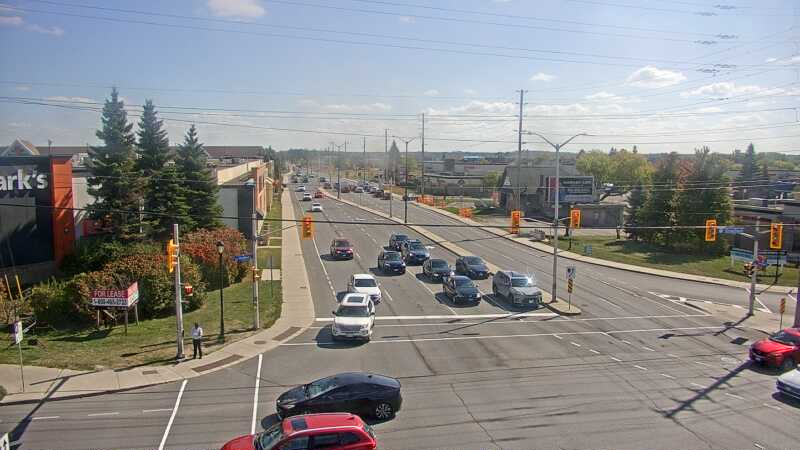 Traffic camera image at 2025-09-14 18:35:28