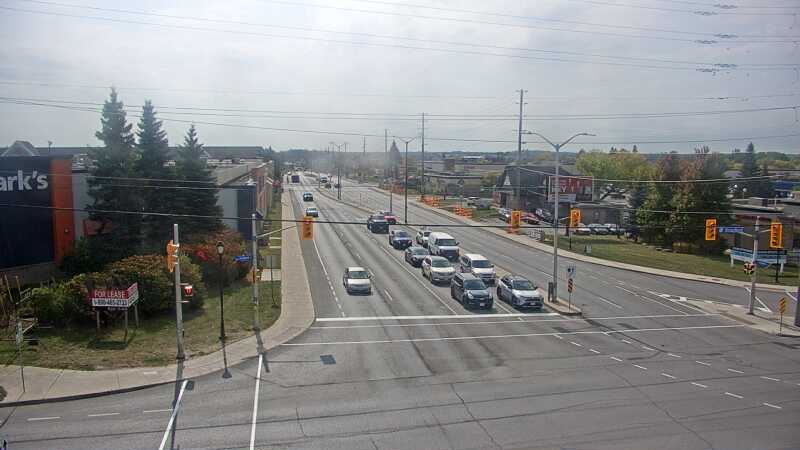Traffic camera image at 2025-09-18 15:35:42