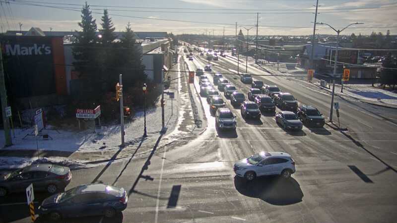 Traffic camera image at 2024-12-21 15:55:32