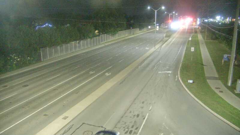 Traffic camera image at 2025-07-12 04:00:25