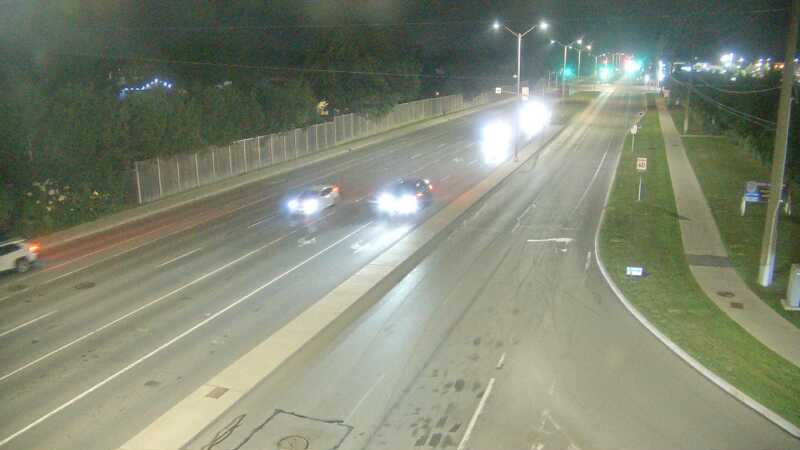 Traffic camera image at 2025-07-12 04:15:28