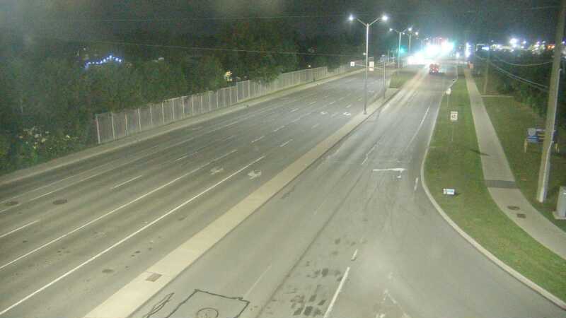 Traffic camera image at 2025-07-12 04:30:27