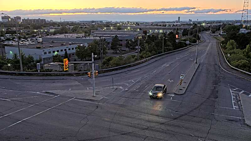 Traffic camera image at 2025-08-25 00:10:27