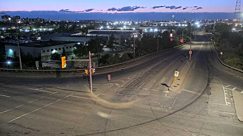 Traffic camera image at 2025-08-25 00:35:26