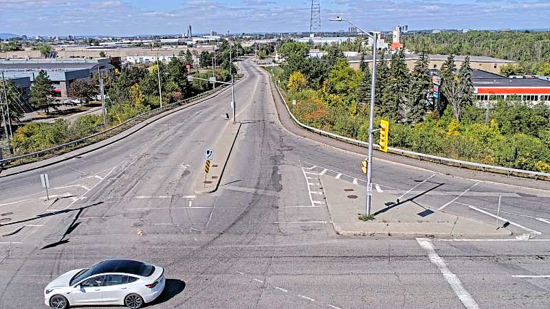 Traffic camera image at 2025-09-14 17:40:28