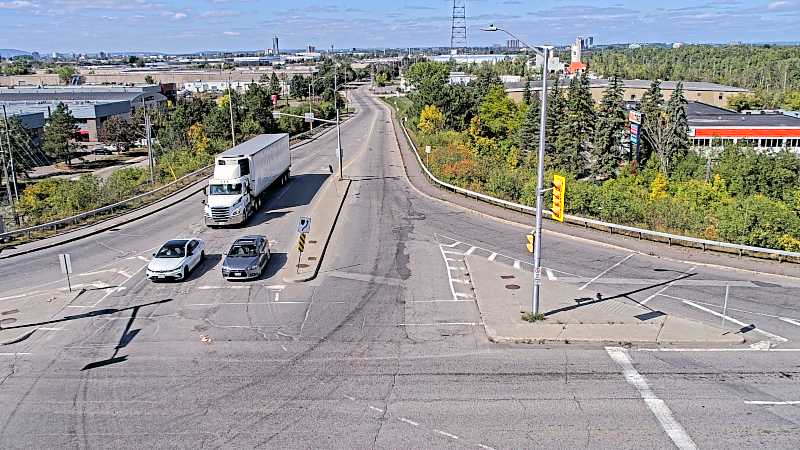 Traffic camera image at 2025-09-14 18:15:30