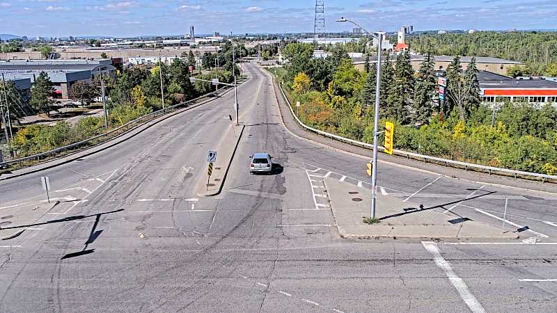 Traffic camera image at 2025-09-14 18:25:32