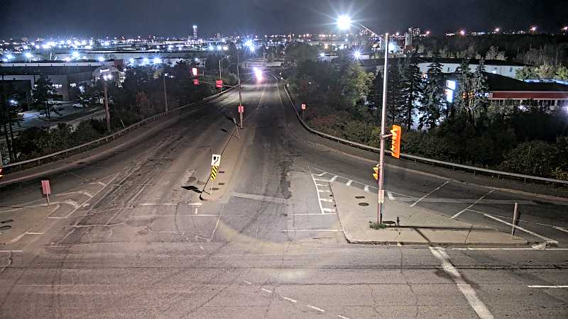 Traffic camera image at 2025-09-19 01:01:49