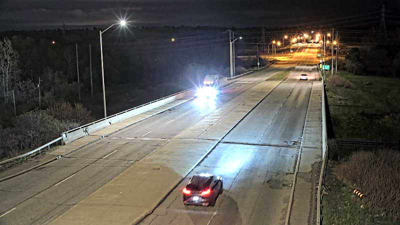 Traffic camera image at 2025-05-09 06:20:26
