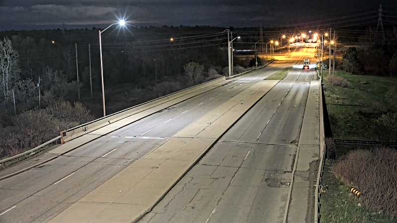 Traffic camera image at 2025-05-09 06:30:19