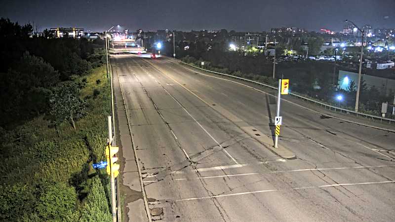 Traffic camera image at 2025-07-02 03:10:36