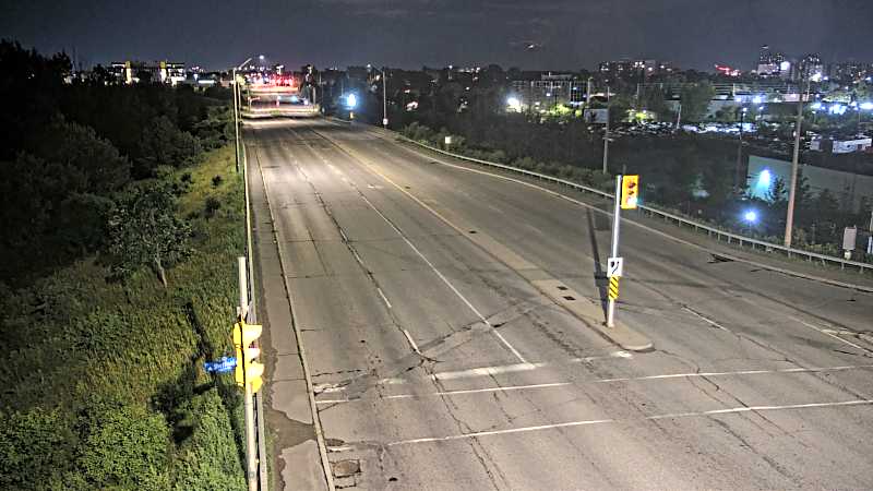 Traffic camera image at 2025-07-02 04:05:27