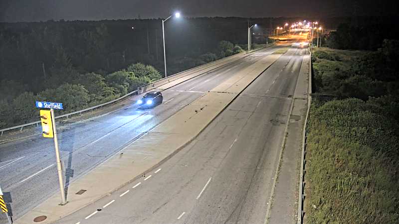 Traffic camera image at 2025-07-31 02:10:26