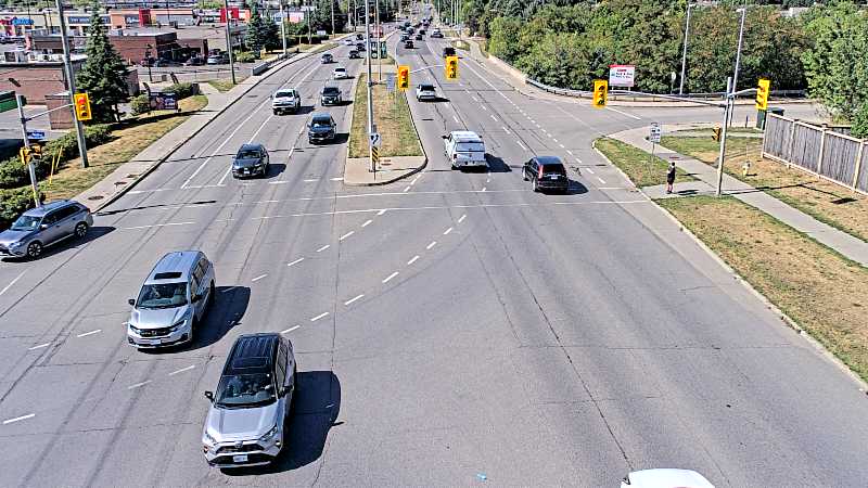 Traffic camera image at 2025-08-31 15:05:26