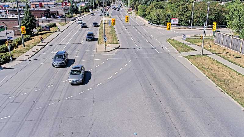 Traffic camera image at 2025-08-31 15:25:25