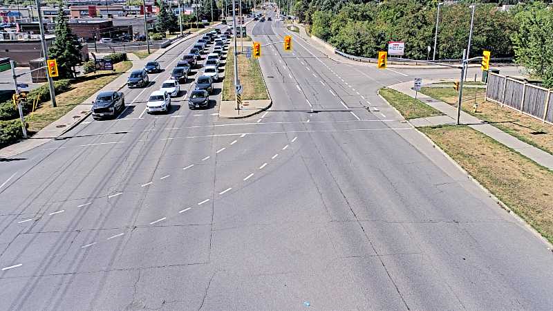 Traffic camera image at 2025-08-31 15:40:33