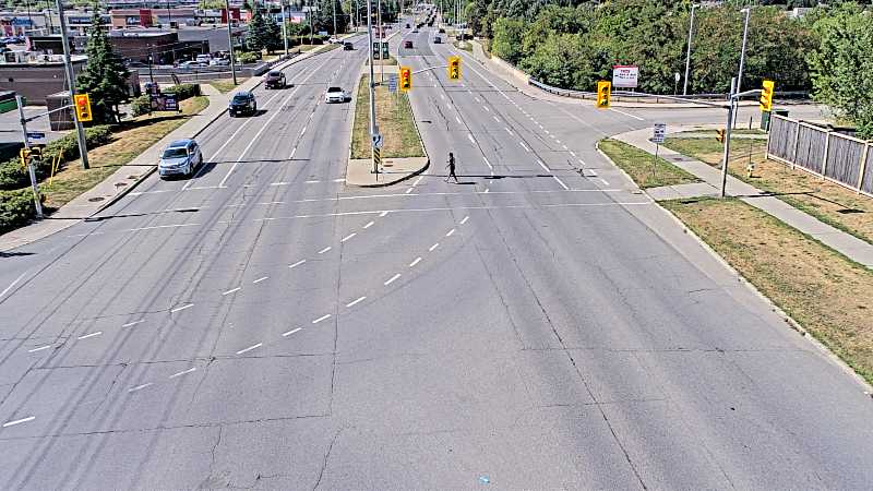 Traffic camera image at 2025-08-31 15:45:37