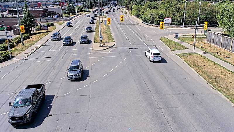 Traffic camera image at 2025-08-31 16:05:30