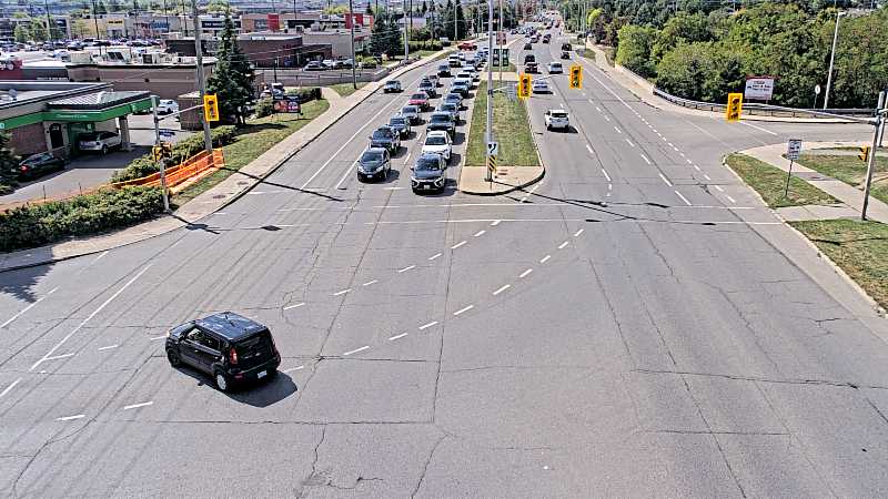 Traffic camera image at 2025-09-14 17:20:26