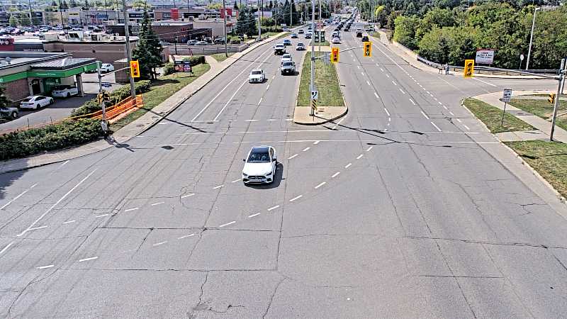 Traffic camera image at 2025-09-14 17:35:29