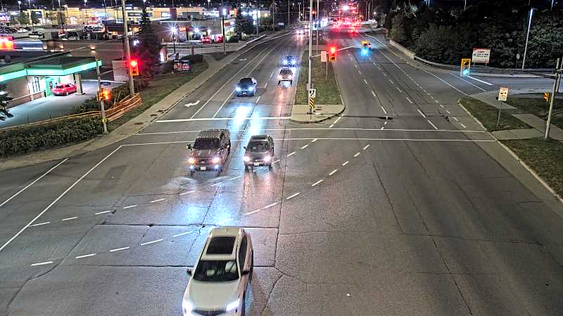Traffic camera image at 2025-09-17 01:10:32
