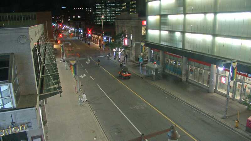 Traffic camera image at 2025-08-25 02:40:25