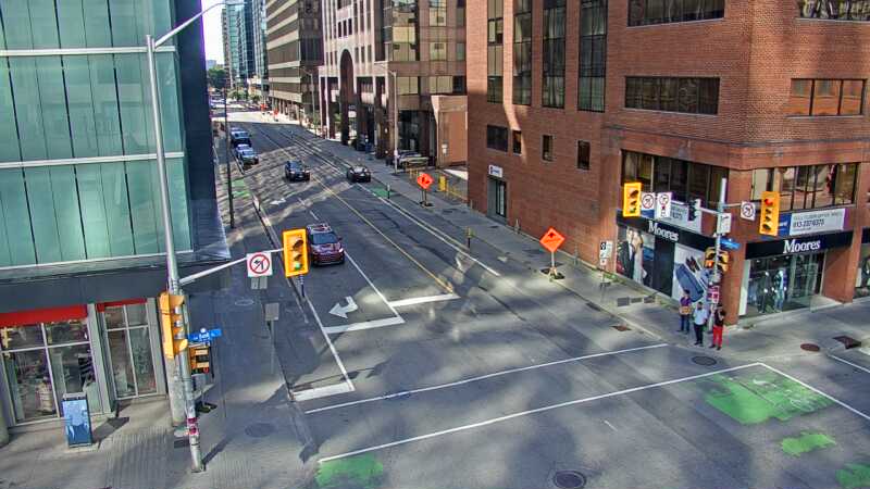 Traffic camera image at 2025-09-14 18:10:29