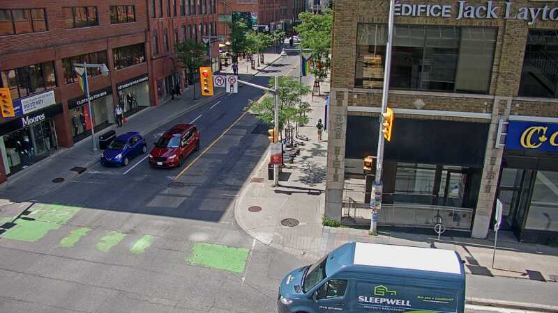 Traffic camera image at 2025-06-30 19:25:32