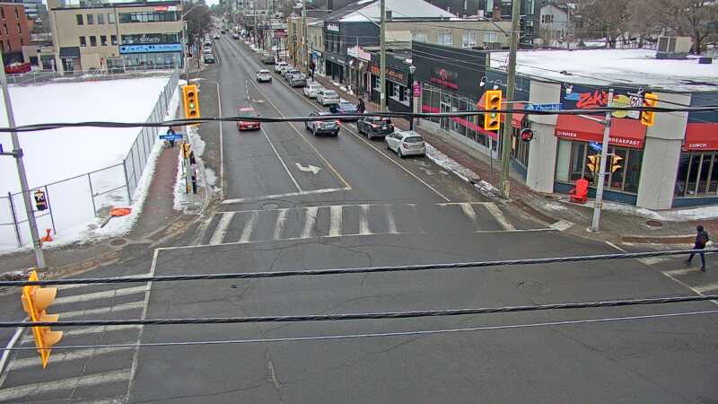 Traffic camera image at 2025-03-09 13:10:21