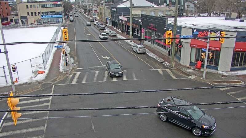 Traffic camera image at 2025-03-09 13:36:59