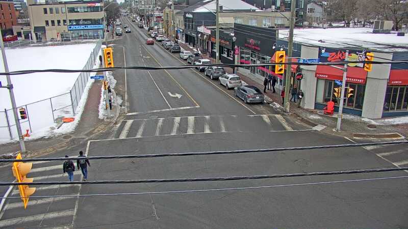 Traffic camera image at 2025-03-09 14:00:41