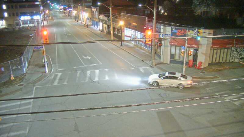 Traffic camera image at 2025-04-25 07:40:18