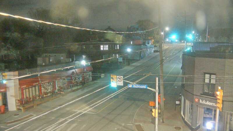 Traffic camera image at 2025-05-09 06:25:21