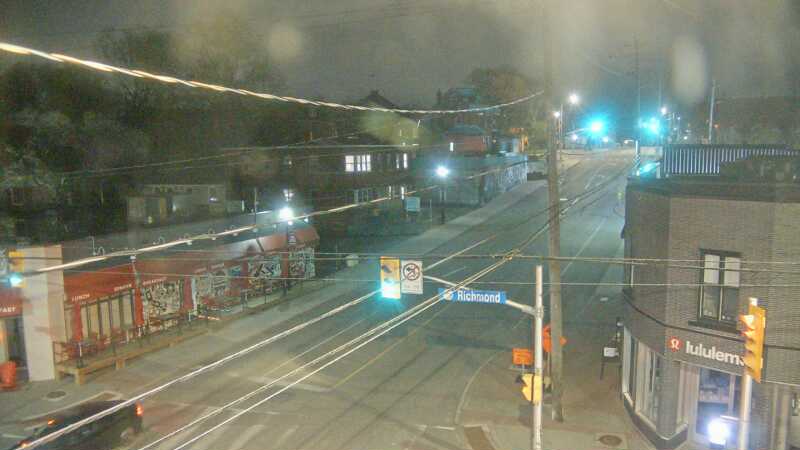 Traffic camera image at 2025-05-09 07:05:23