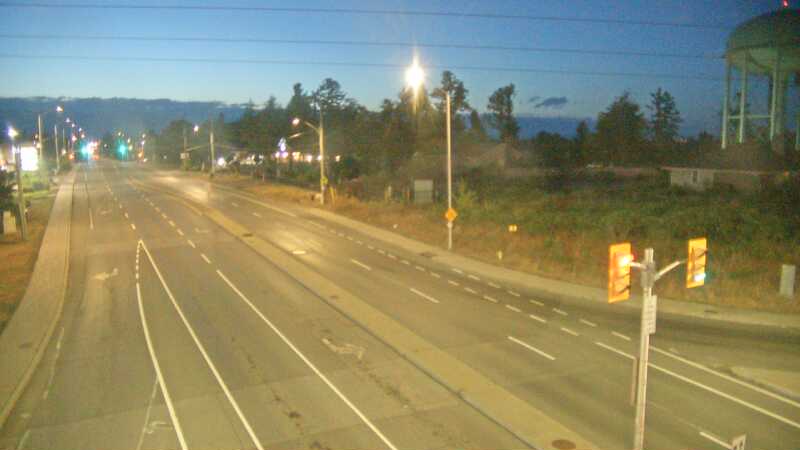 Traffic camera image at 2025-08-25 00:40:29